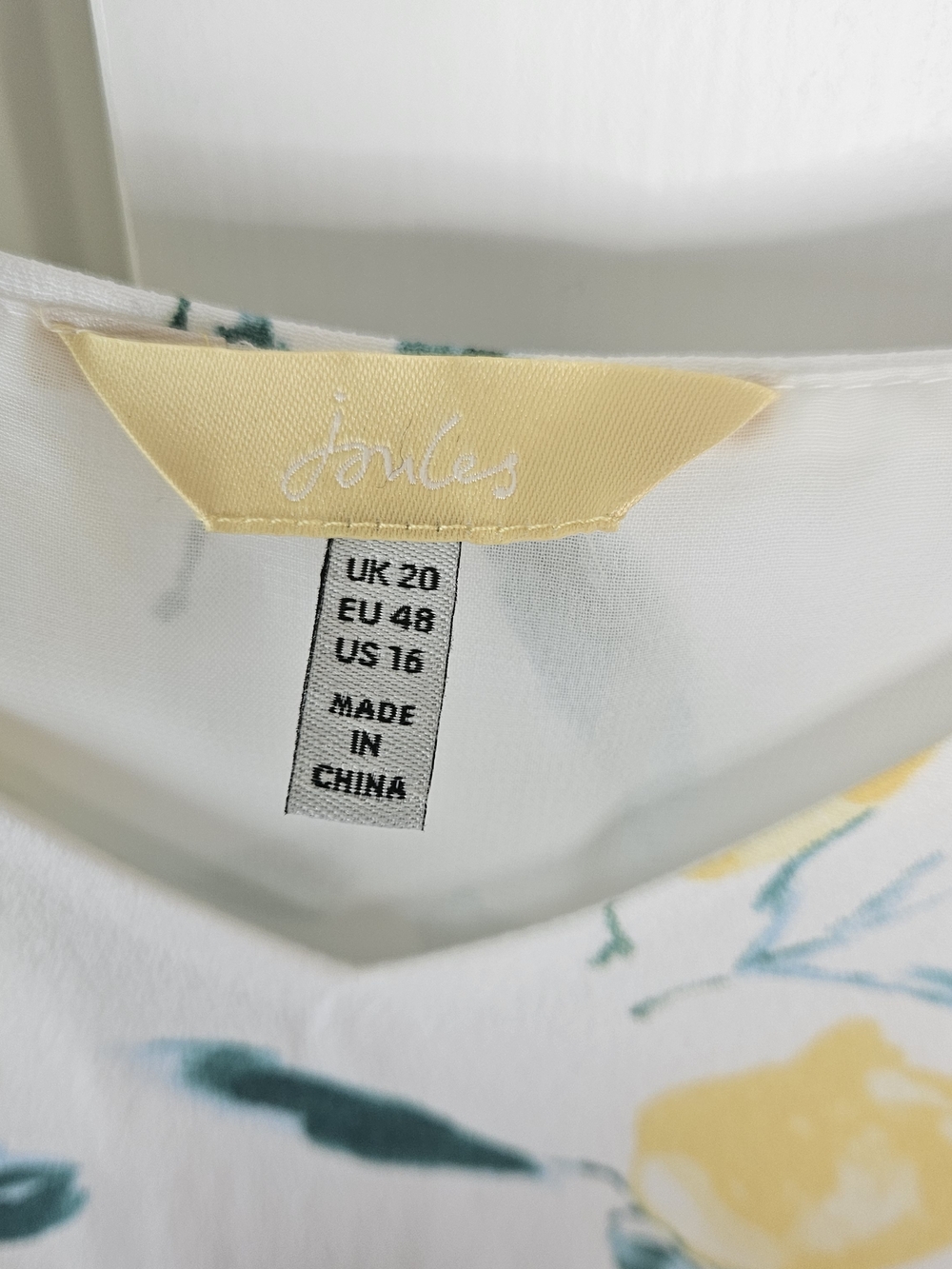 Joules Kyra Cami Top - Lemon Tree Print - Size 16 - Picture 5 of 8